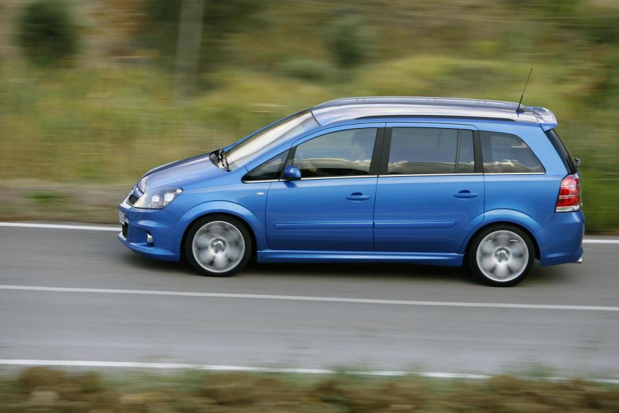  Opel Zafira OPC 2006 года  (фото 3 из 28)